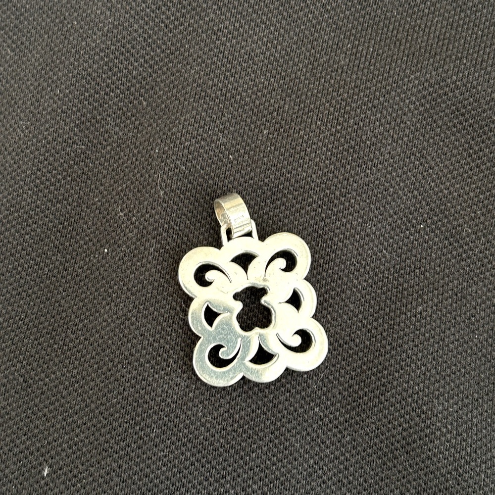Tous 925 Silver Carved Bear Charm Pendant